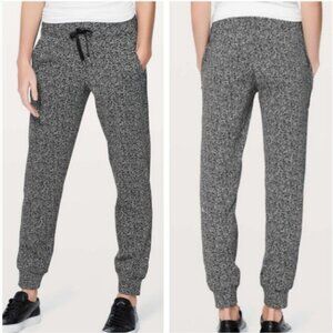 LULULEMON Ready to Rulu Pant 29" Rulu Jogger 4 Reconnect Jacquard Luon White Blk
